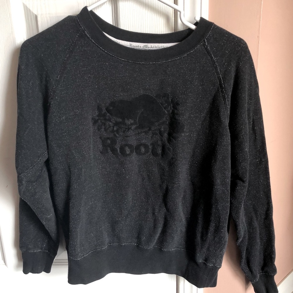 ROOTS crewneck sweater